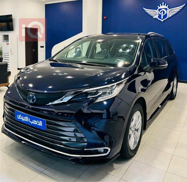 Toyota Sienna 2023 for sale in Iraq - Karbala
